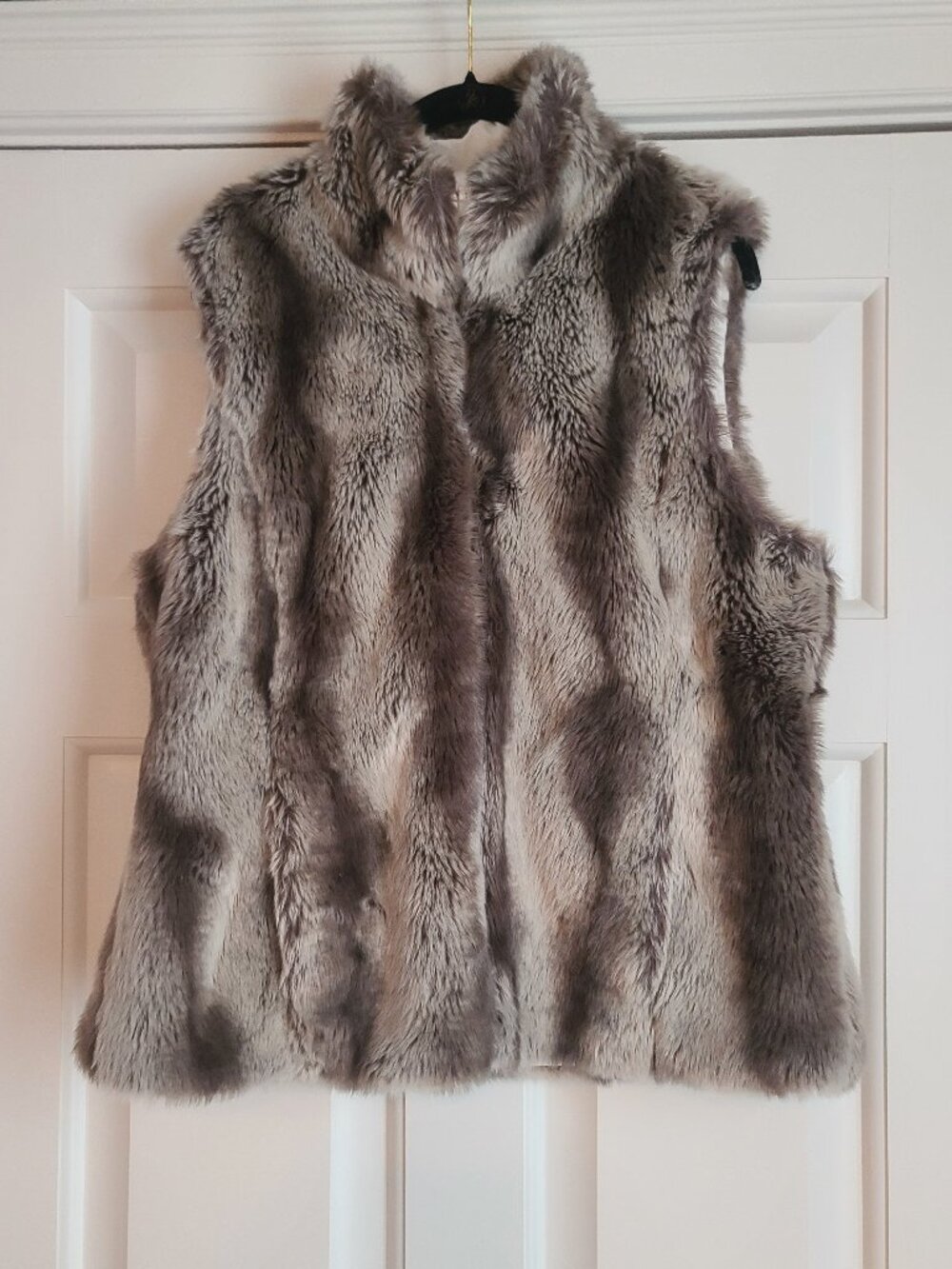 Kristen Blake Womens Sz M Reversible Sherpa Vest Gray Faux Fur Pockets Zip Front